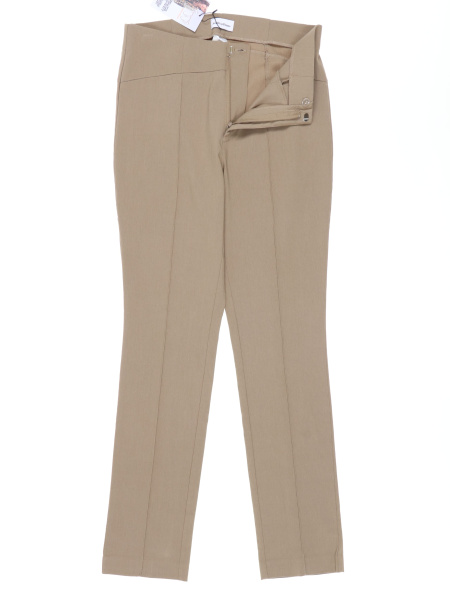 15587 (2) Judith Williams