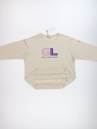 2540  (2)  Gina Laura